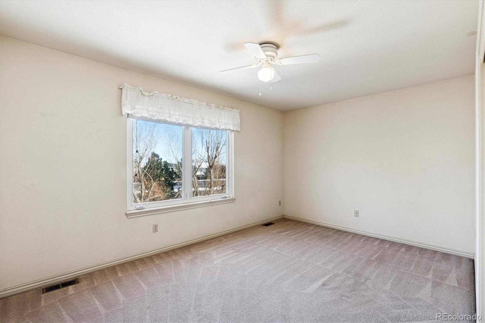 10089 Quarry Hill Place