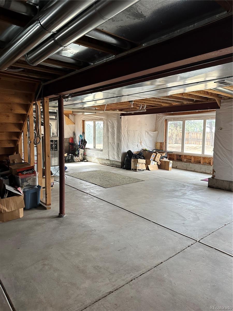 10089 Quarry Hill Place