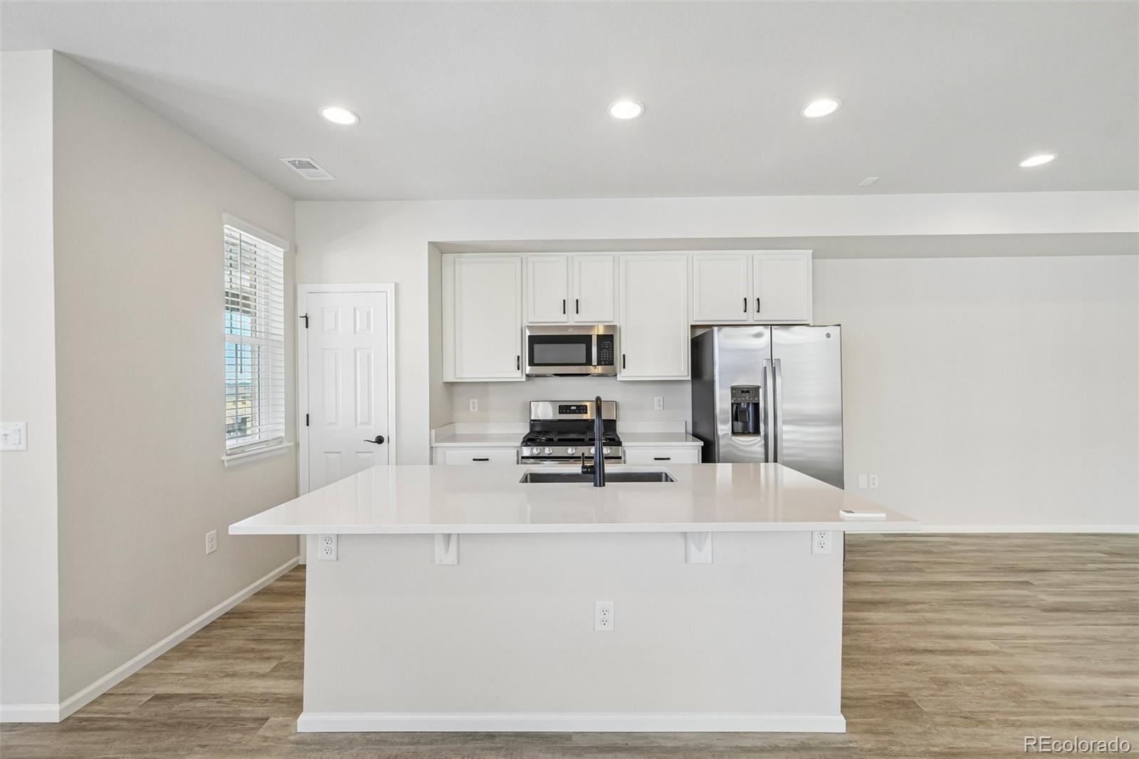 9109 Snake River Street