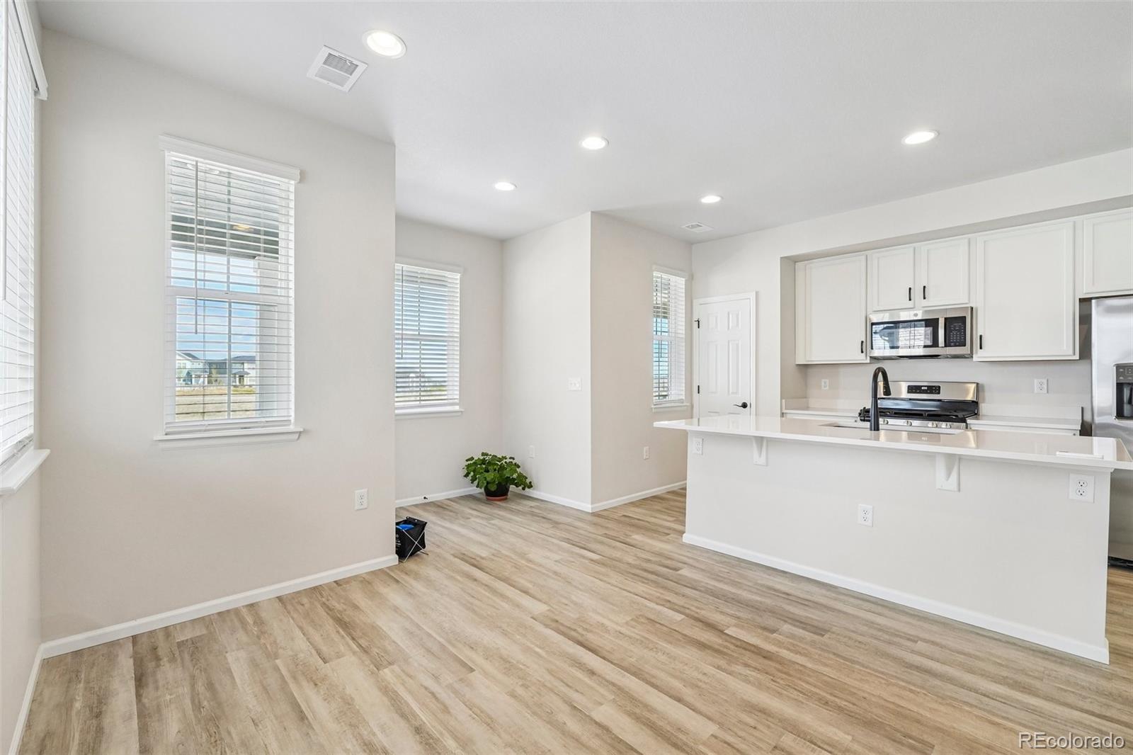 9109 Snake River Street