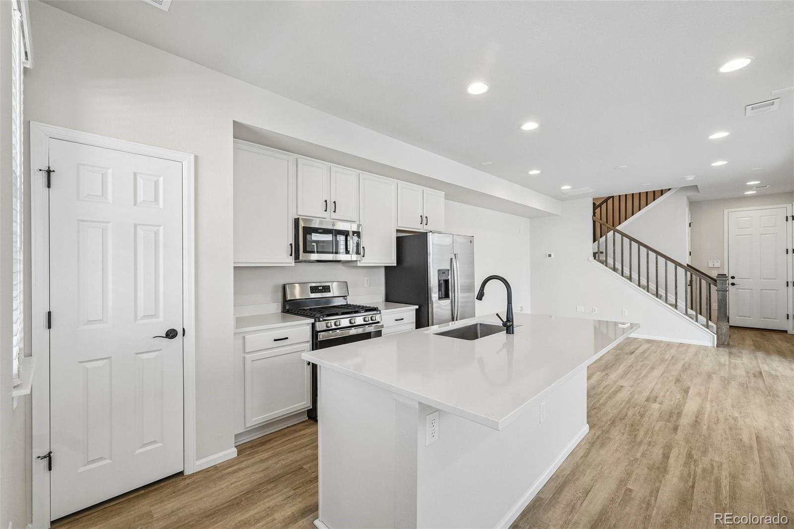 9109 Snake River Street