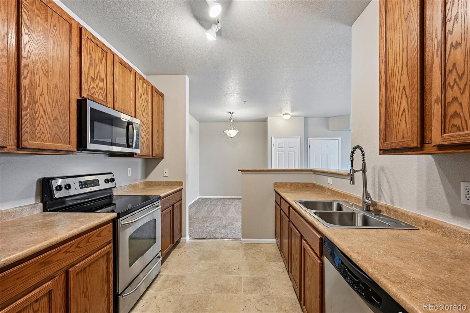 15700 E Jamison Drive Unit: 6-104