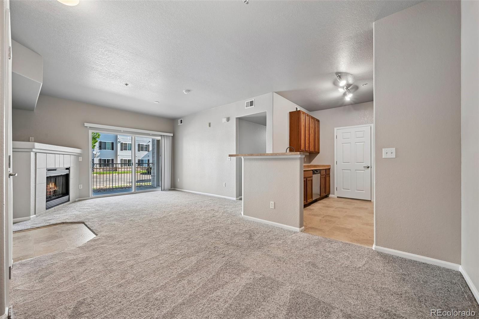 15700 E Jamison Drive Unit: 6-104