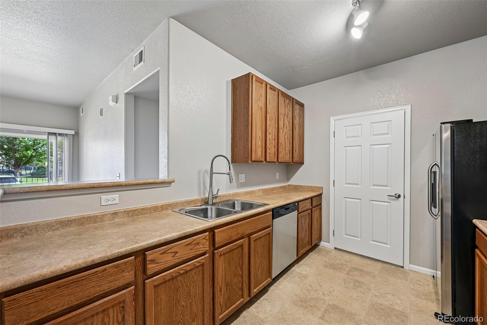 15700 E Jamison Drive Unit: 6-104