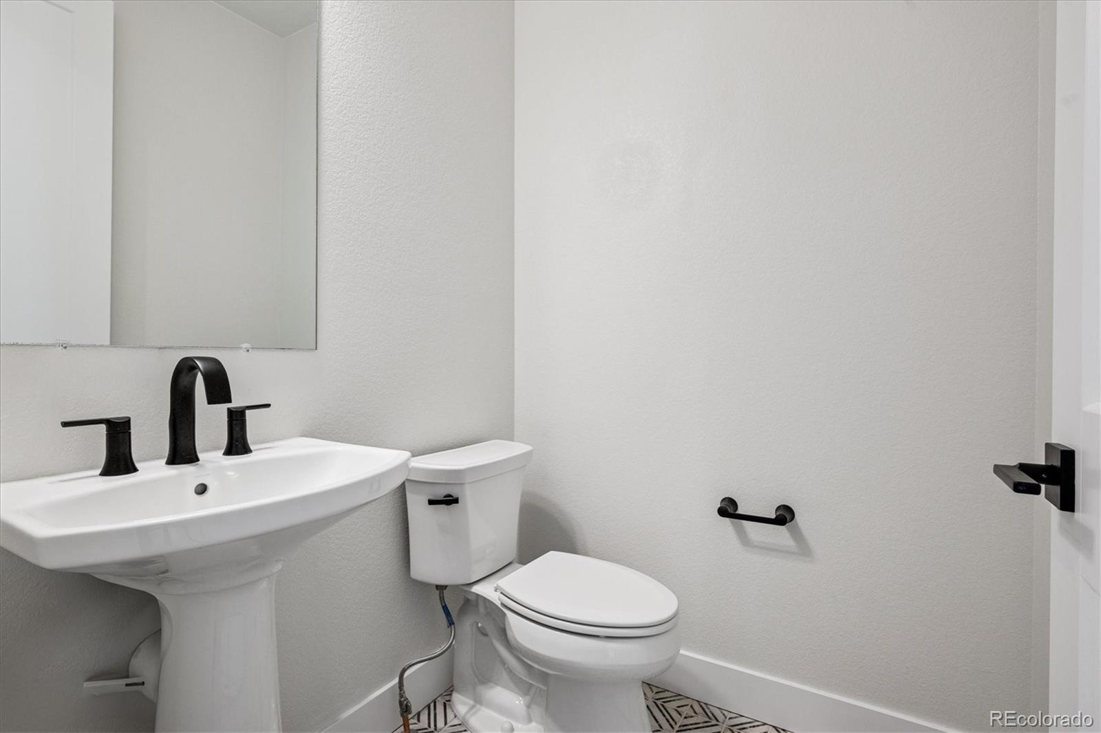 6851 Copper Sky Circle