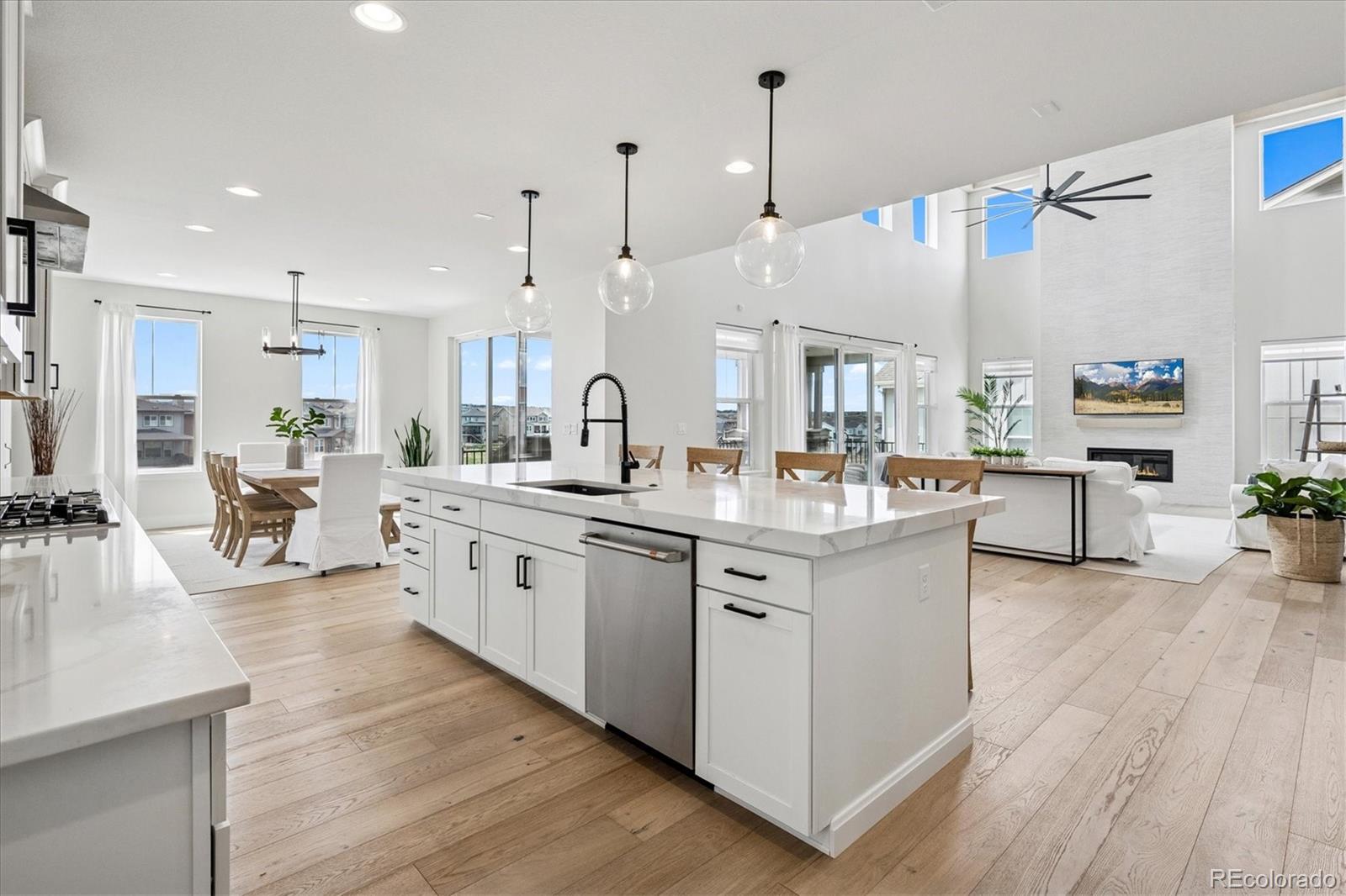 6851 Copper Sky Circle