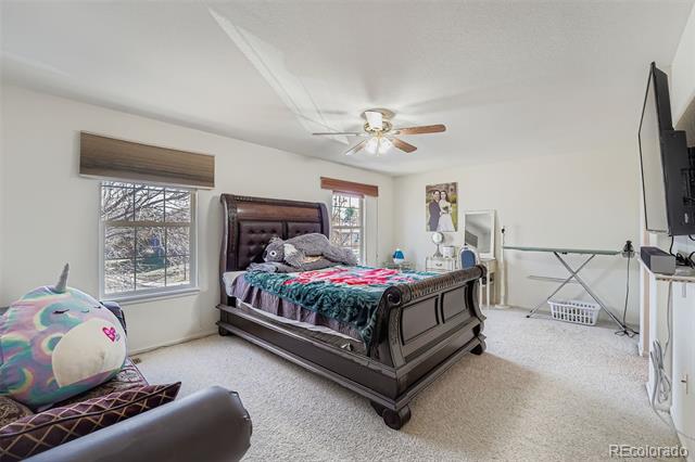 2743 S Waco Way