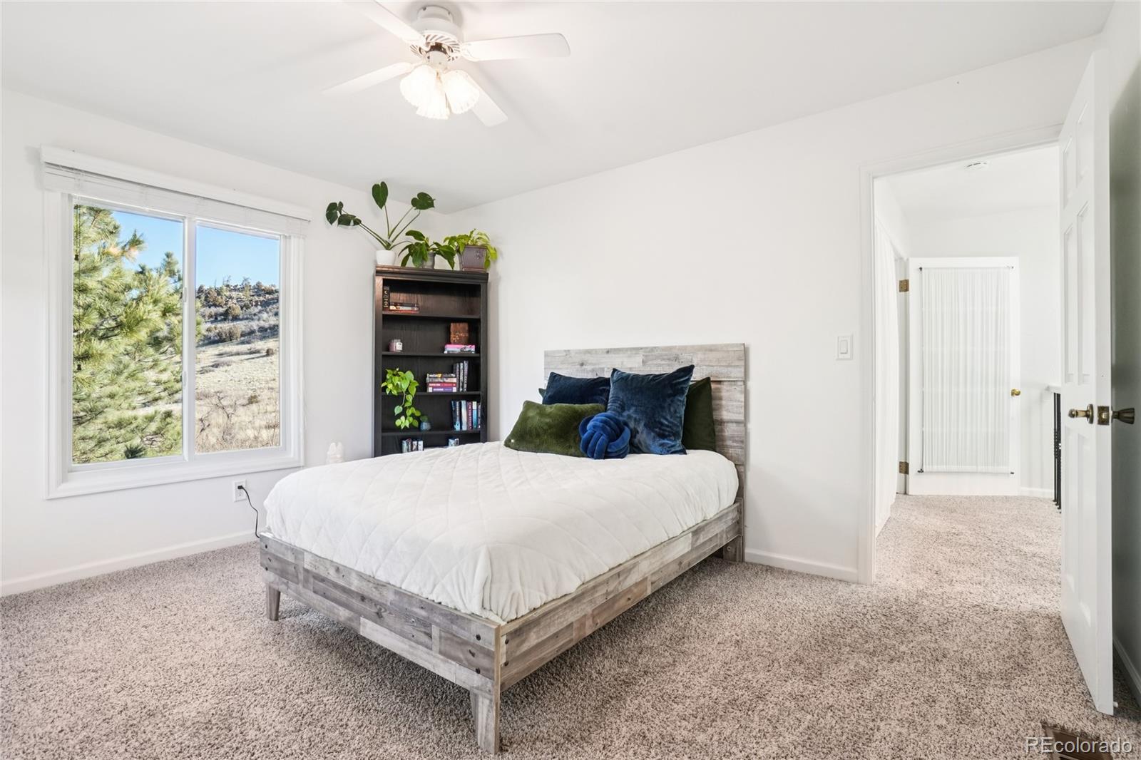 7084 Fox Paw Trail