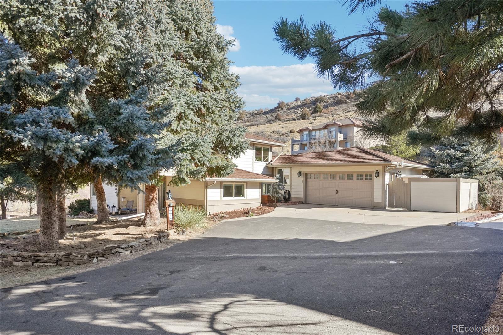 7084 Fox Paw Trail