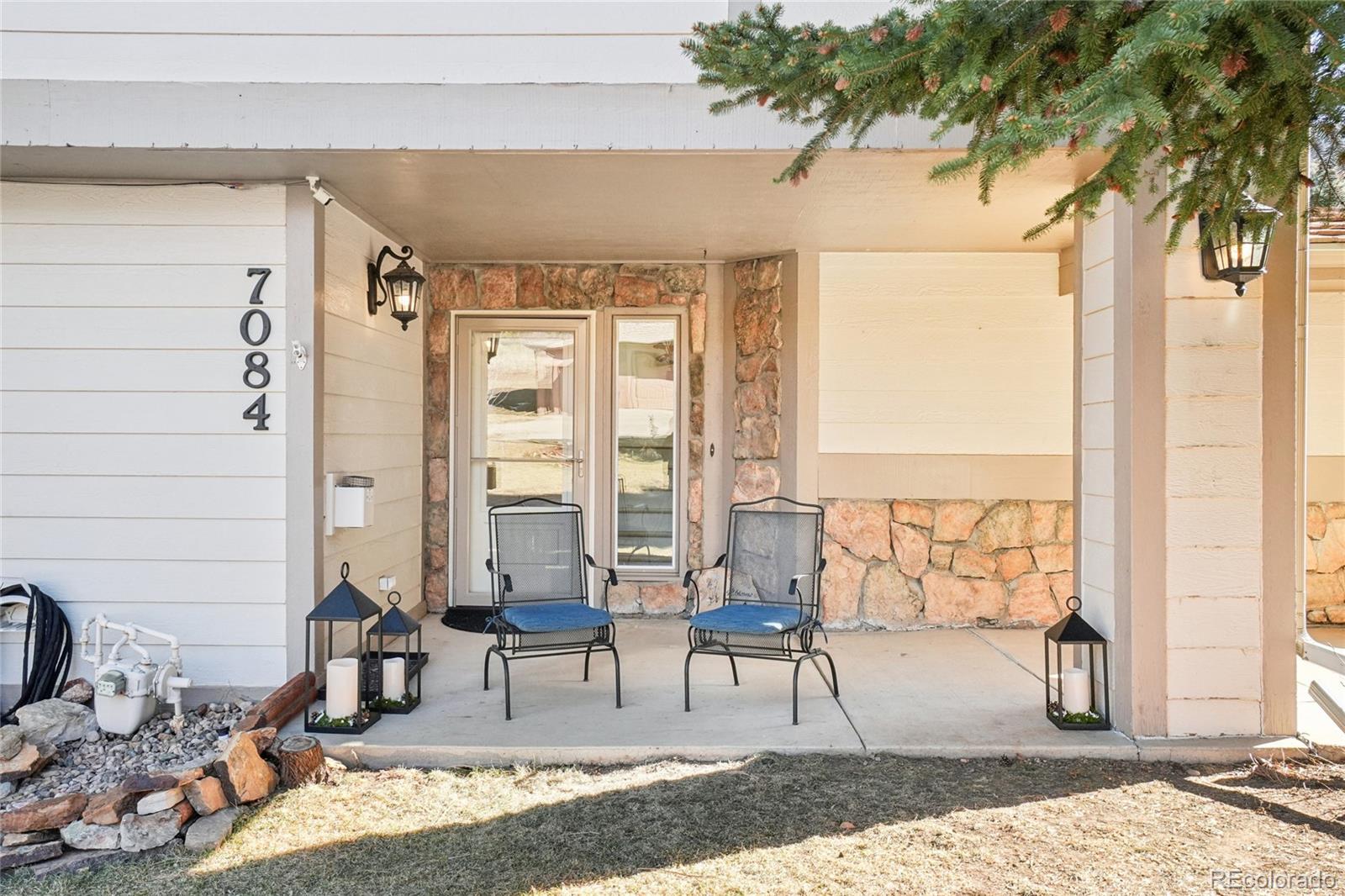 7084 Fox Paw Trail