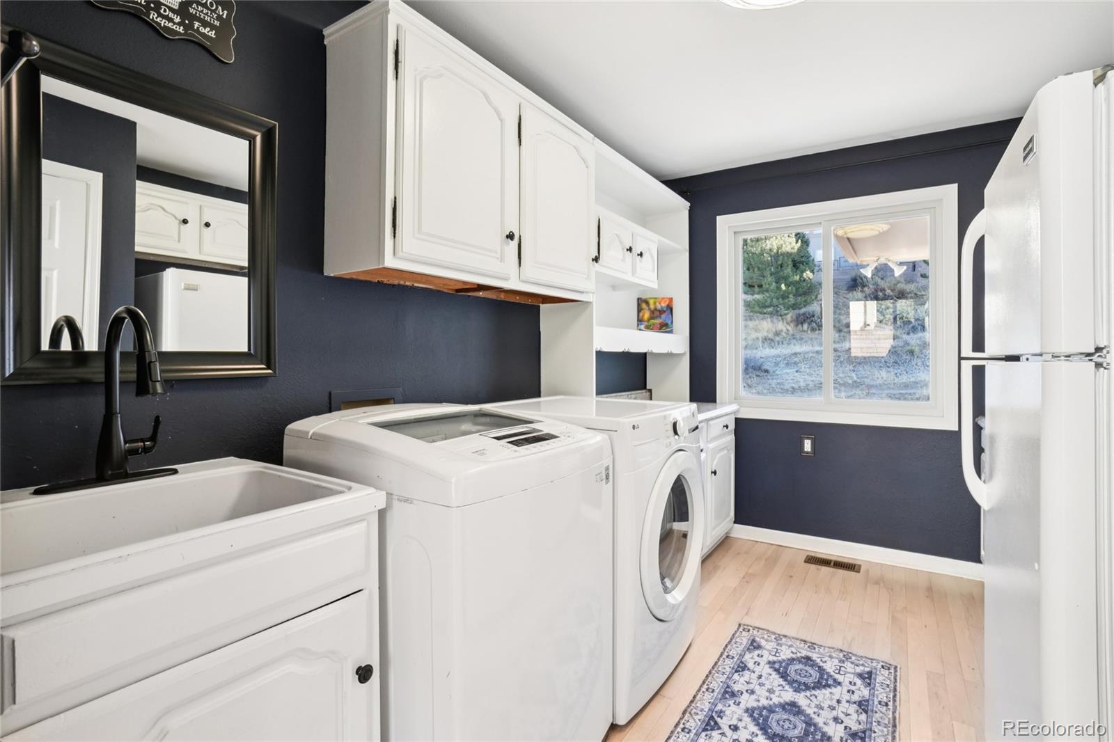 7084 Fox Paw Trail
