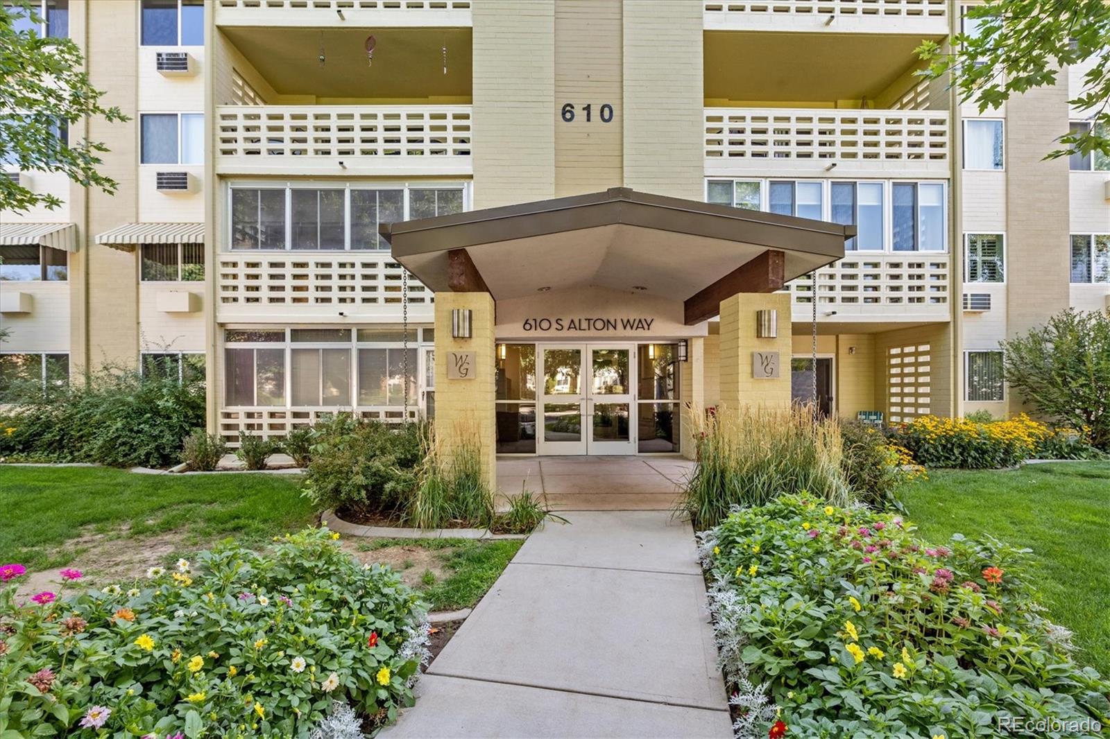 610 S Alton Way Unit: 5D
