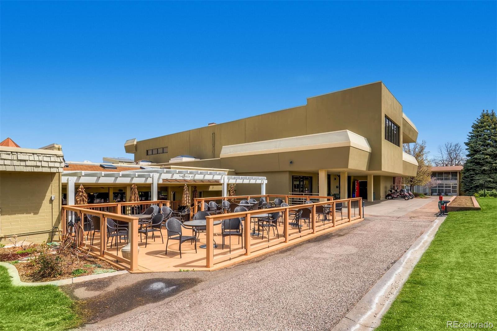 610 S Alton Way Unit: 5D