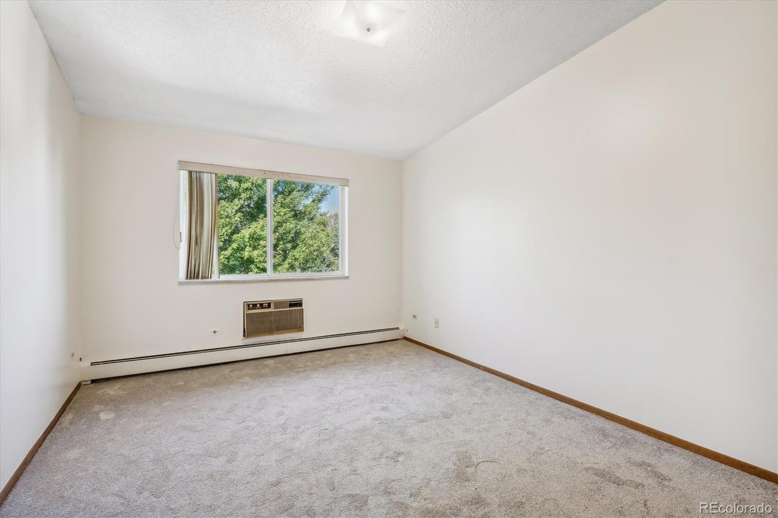 610 S Alton Way Unit: 5D