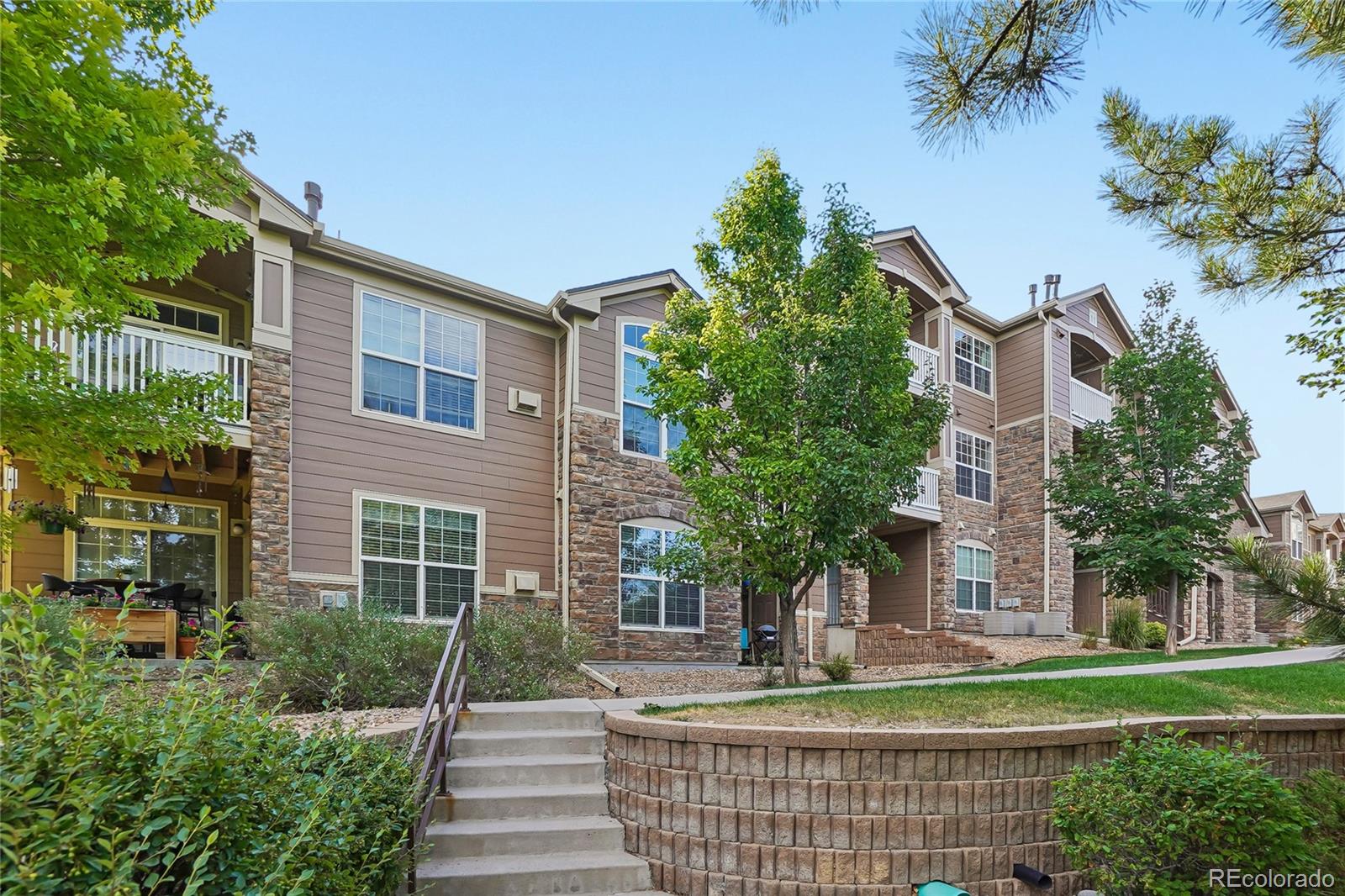 7440 S Blackhawk Street Unit: 11-203