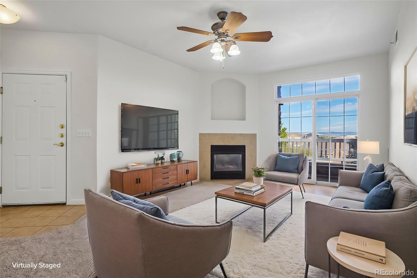 7440 S Blackhawk Street Unit: 11-203