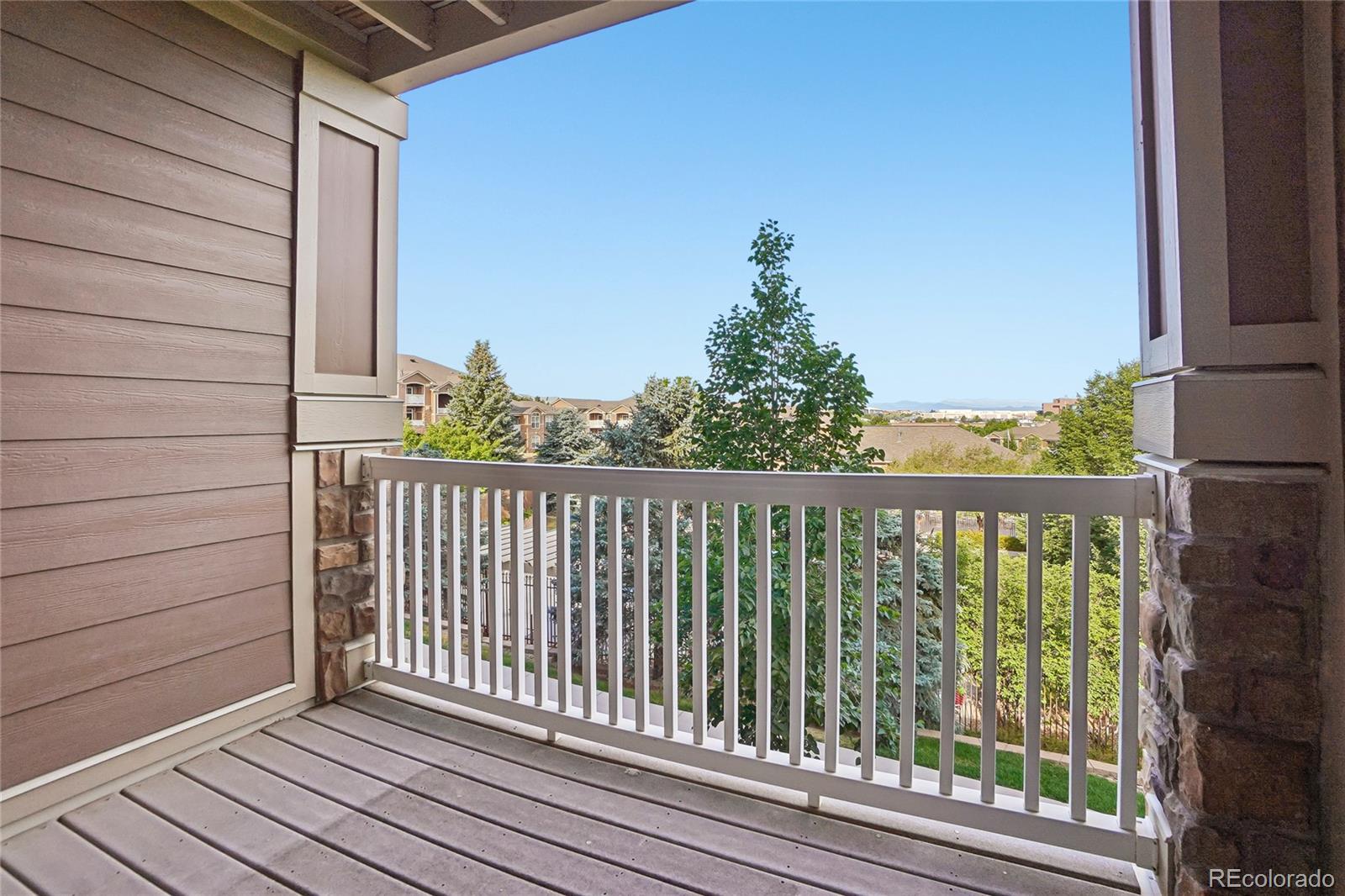 7440 S Blackhawk Street Unit: 11-203