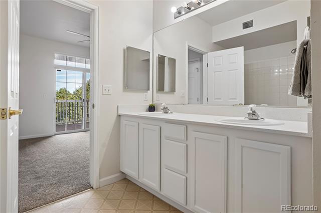 7440 S Blackhawk Street Unit: 11-203