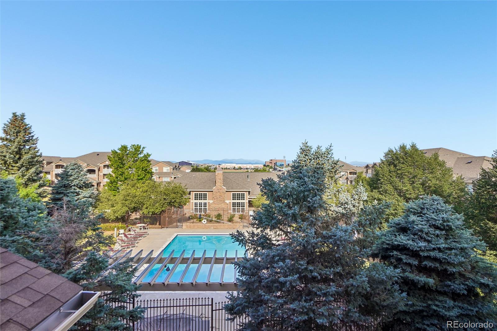 7440 S Blackhawk Street Unit: 11-203