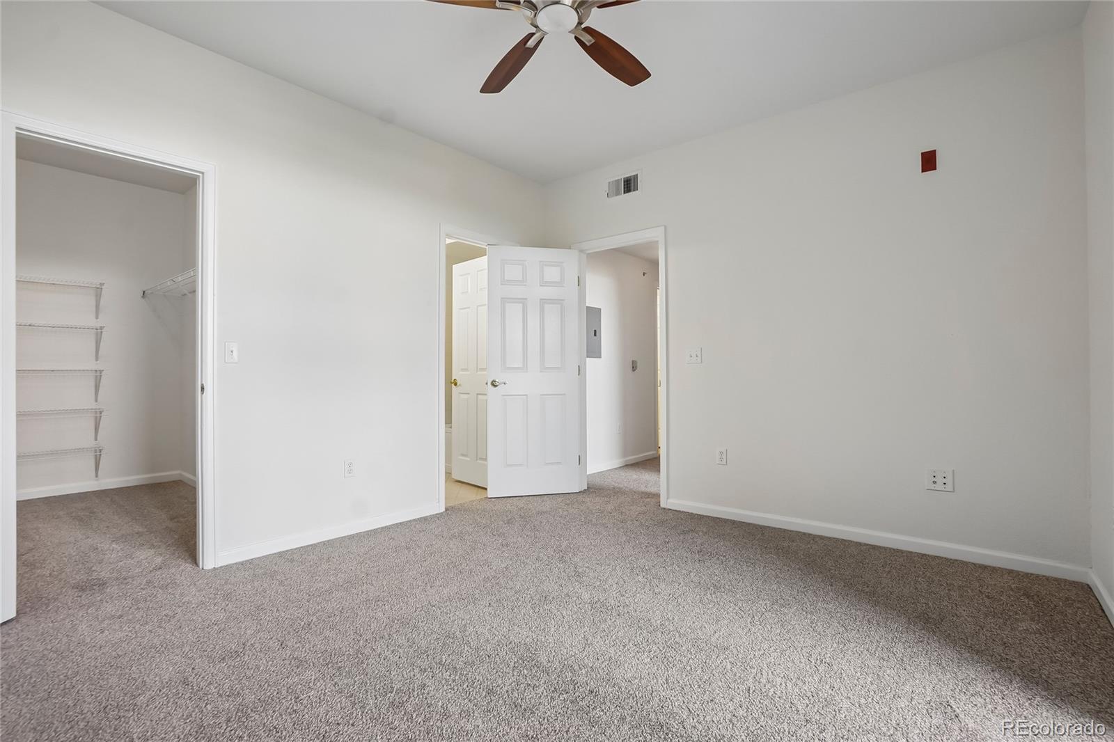 7440 S Blackhawk Street Unit: 11-203
