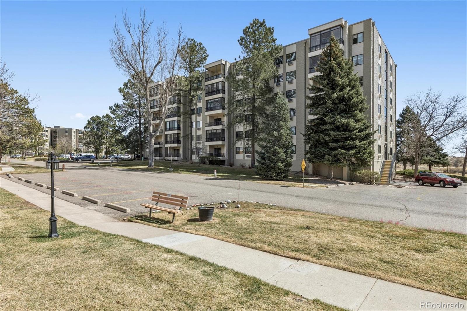 13902 E Marina Drive Unit: 311