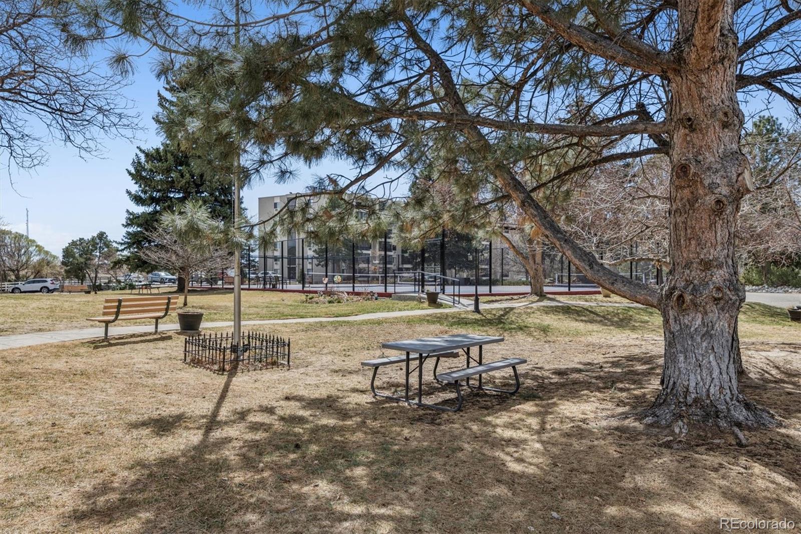 13902 E Marina Drive Unit: 311
