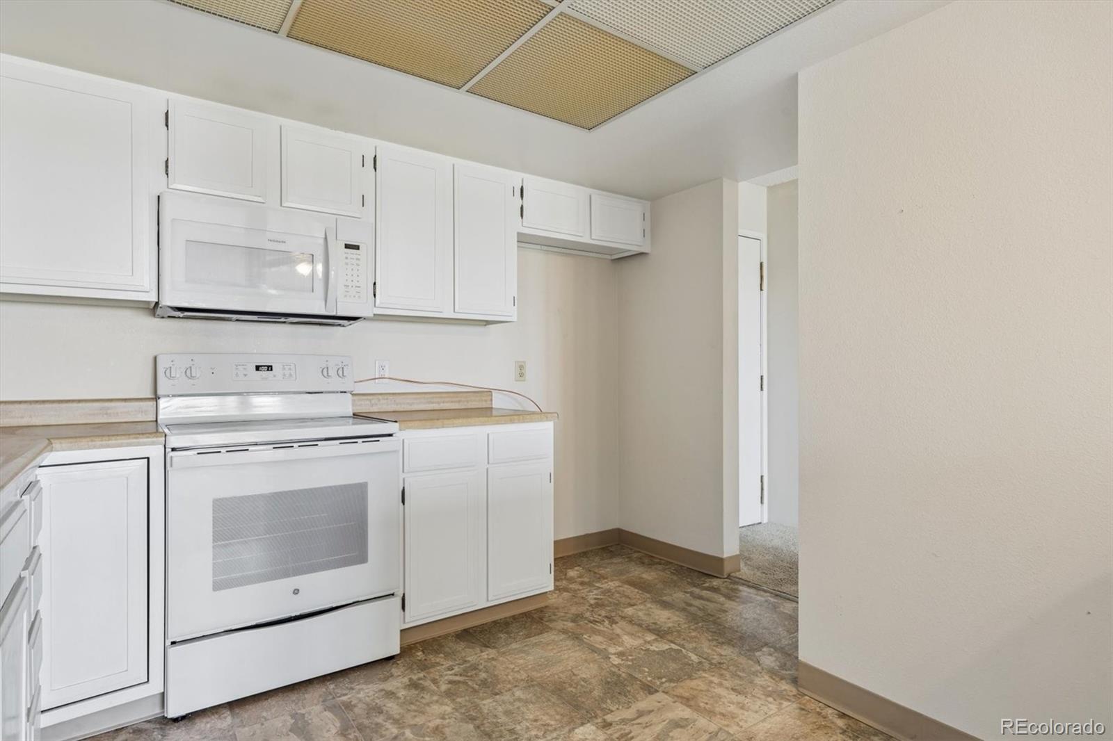 13902 E Marina Drive Unit: 311