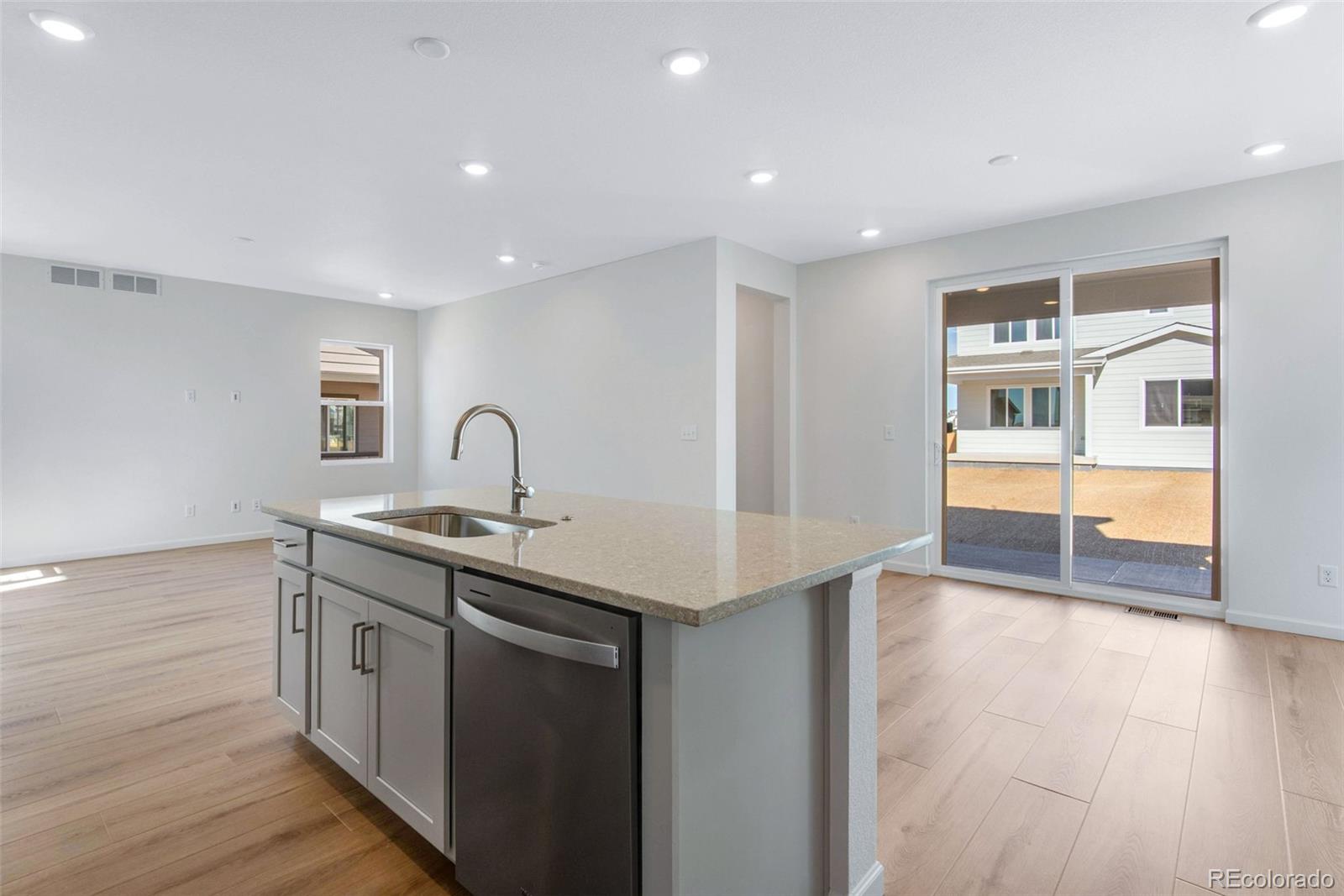 13521 E 99th Place