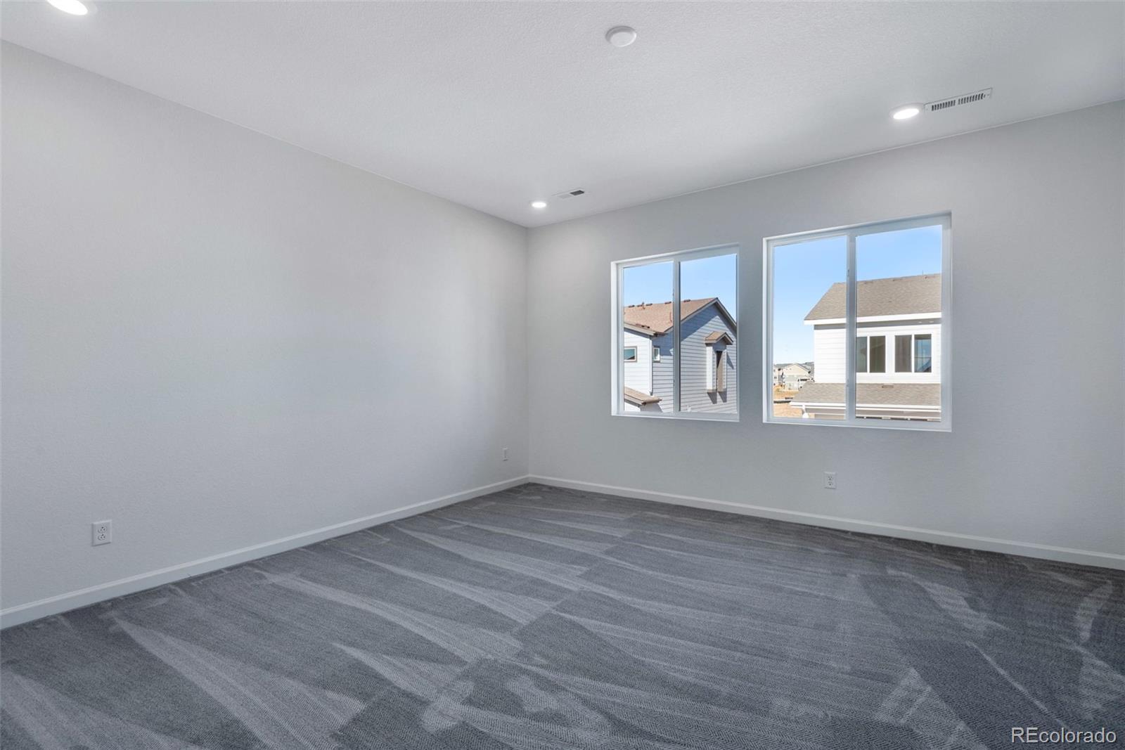 13521 E 99th Place
