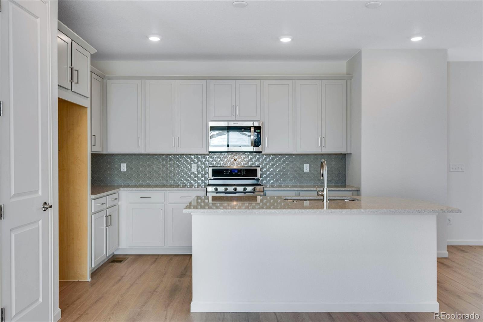 13521 E 99th Place