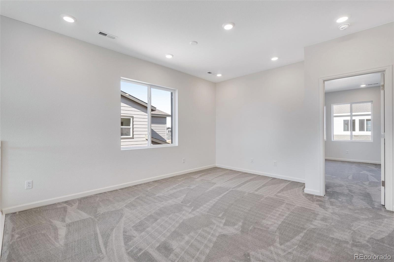 13521 E 99th Place