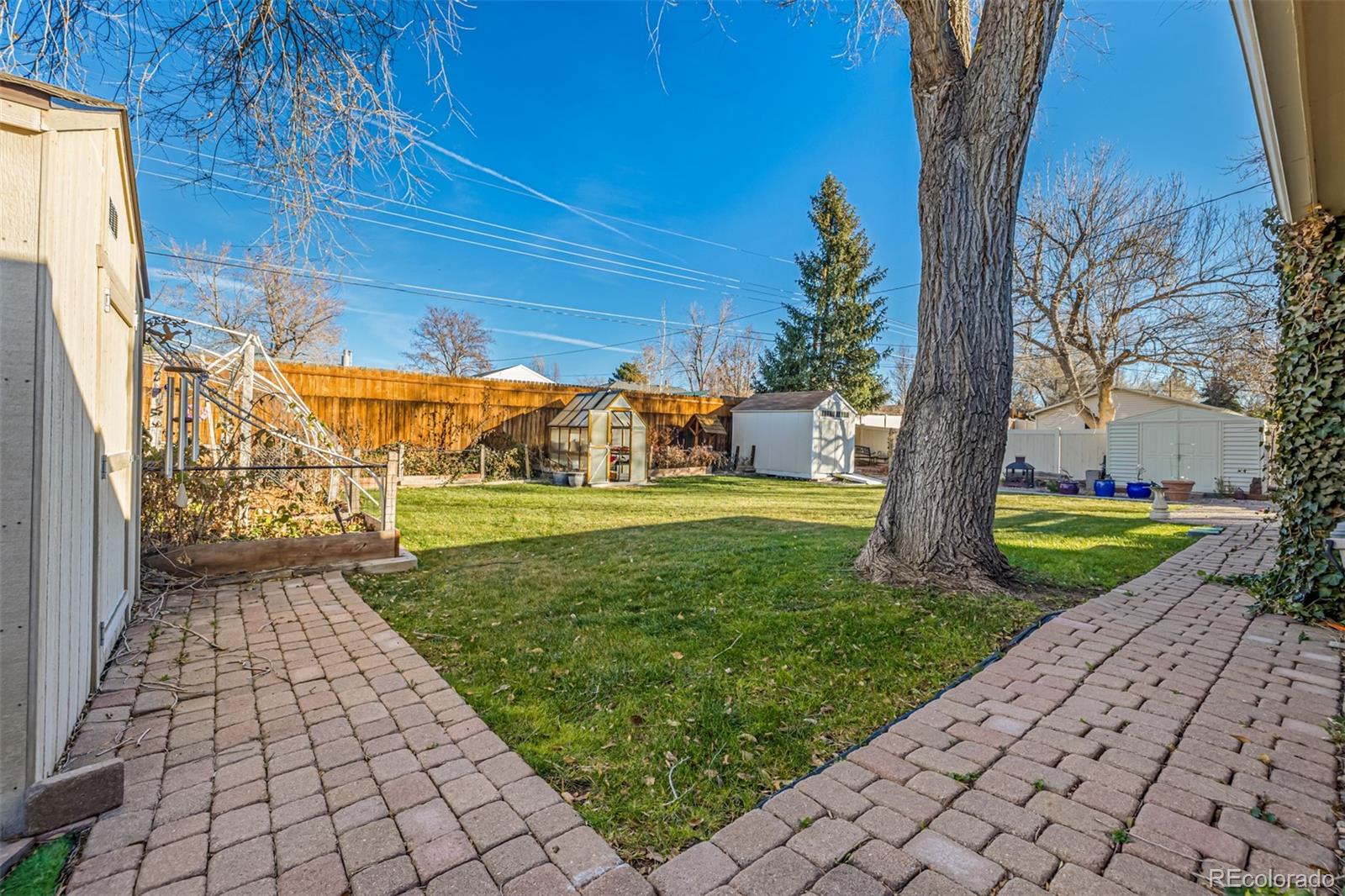 4137 E Davies Place