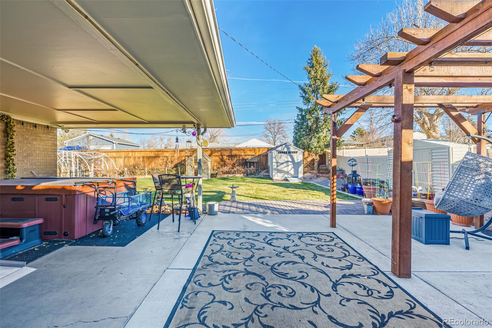4137 E Davies Place
