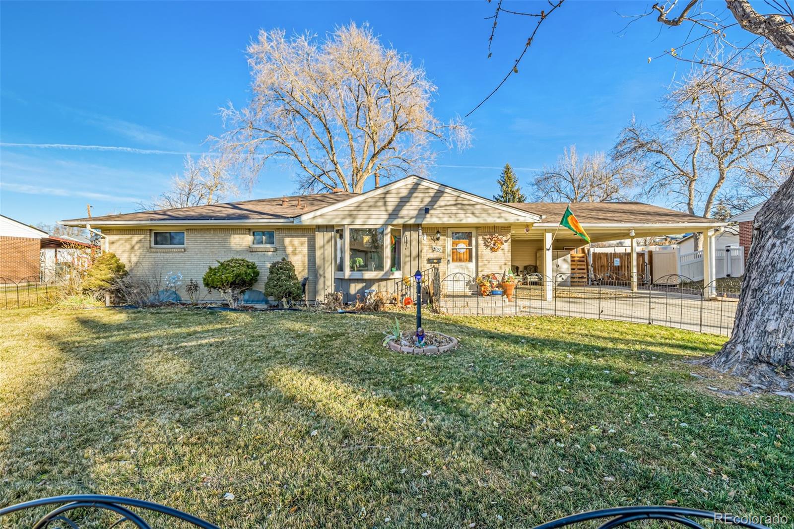 4137 E Davies Place
