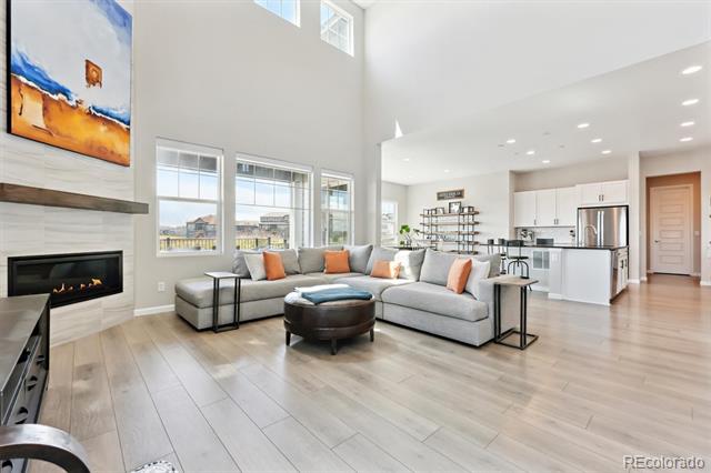 3038 Blithe Point