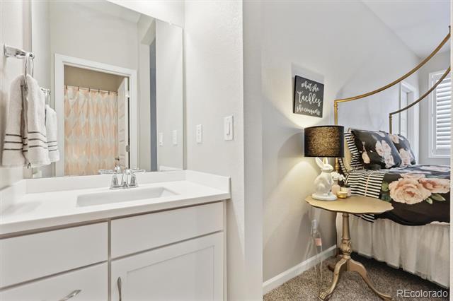 3038 Blithe Point