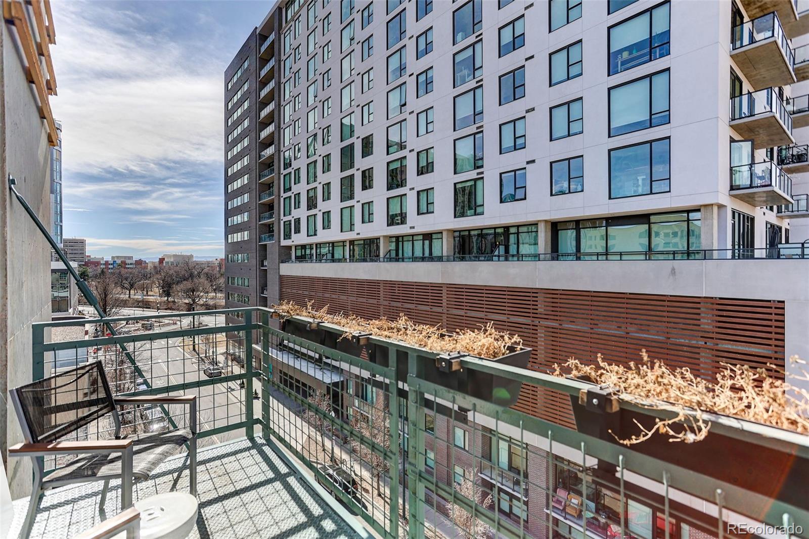 1050 Cherokee Street Unit: 407