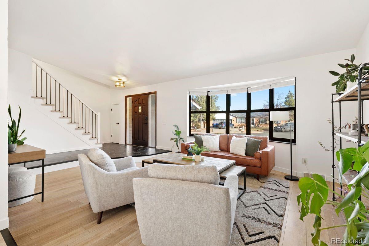 7461 S Kit Carson Street