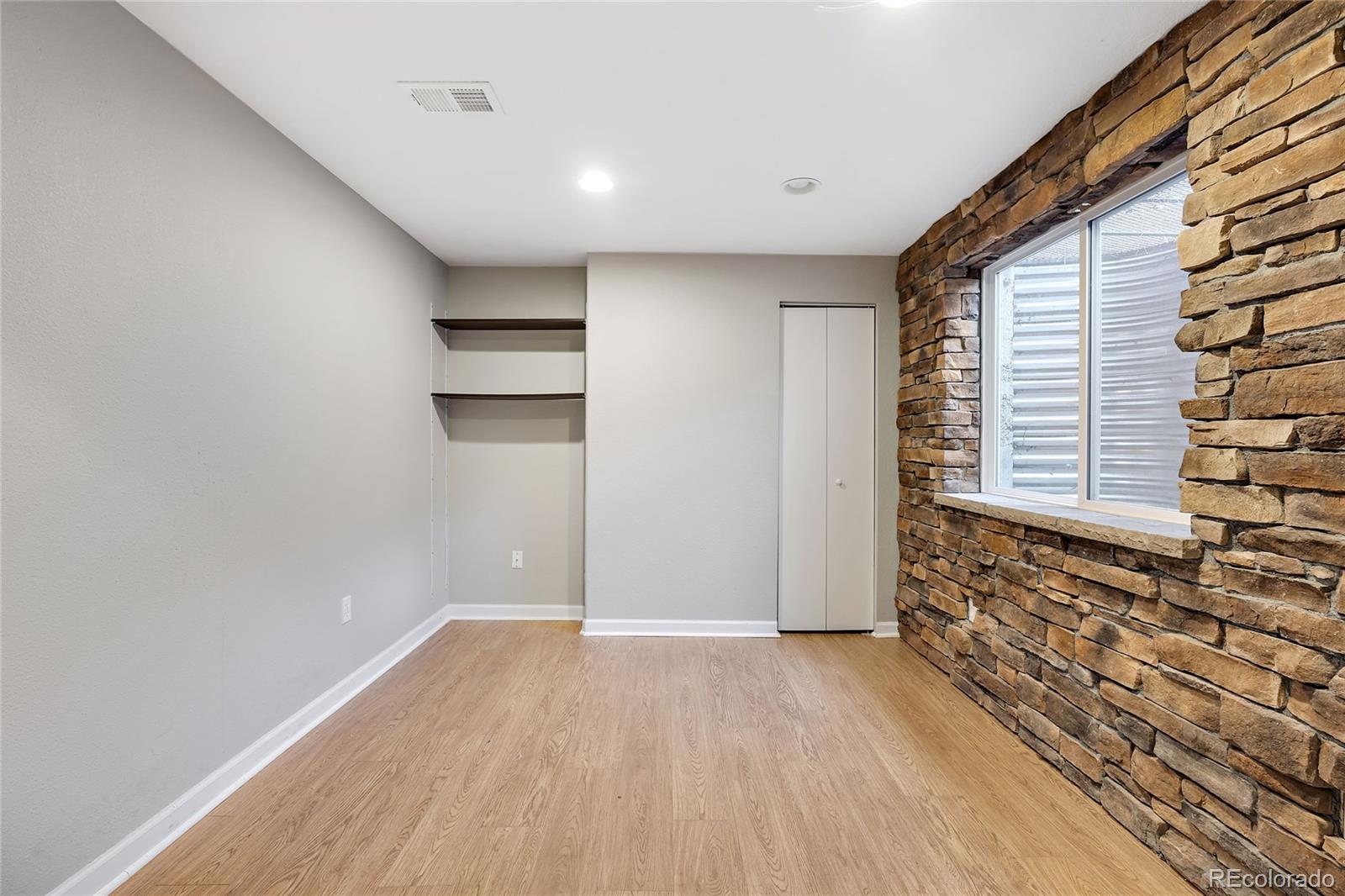 9408 High Cliffe Street