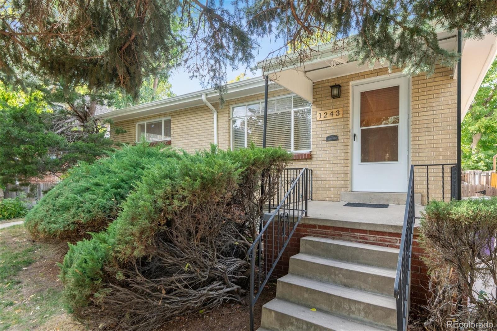 1243 N Monroe Street