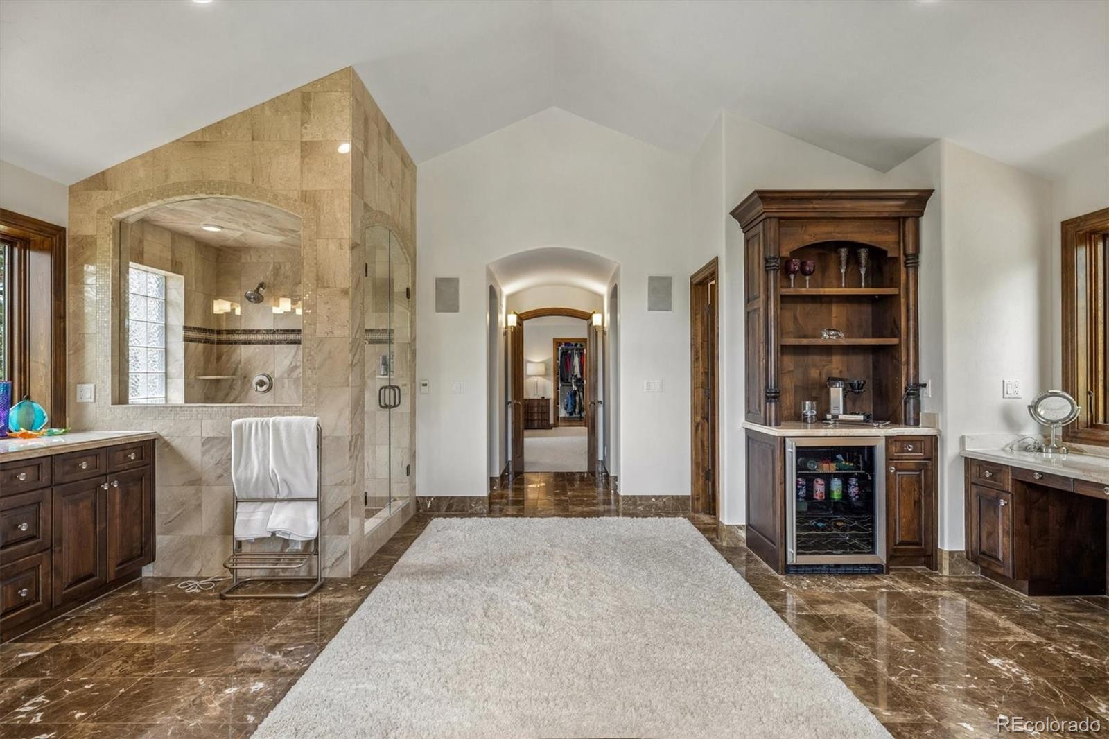 2376 Trails End