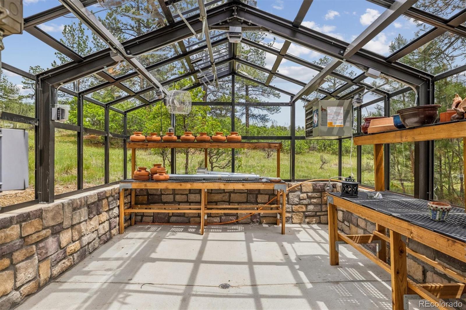 2376 Trails End