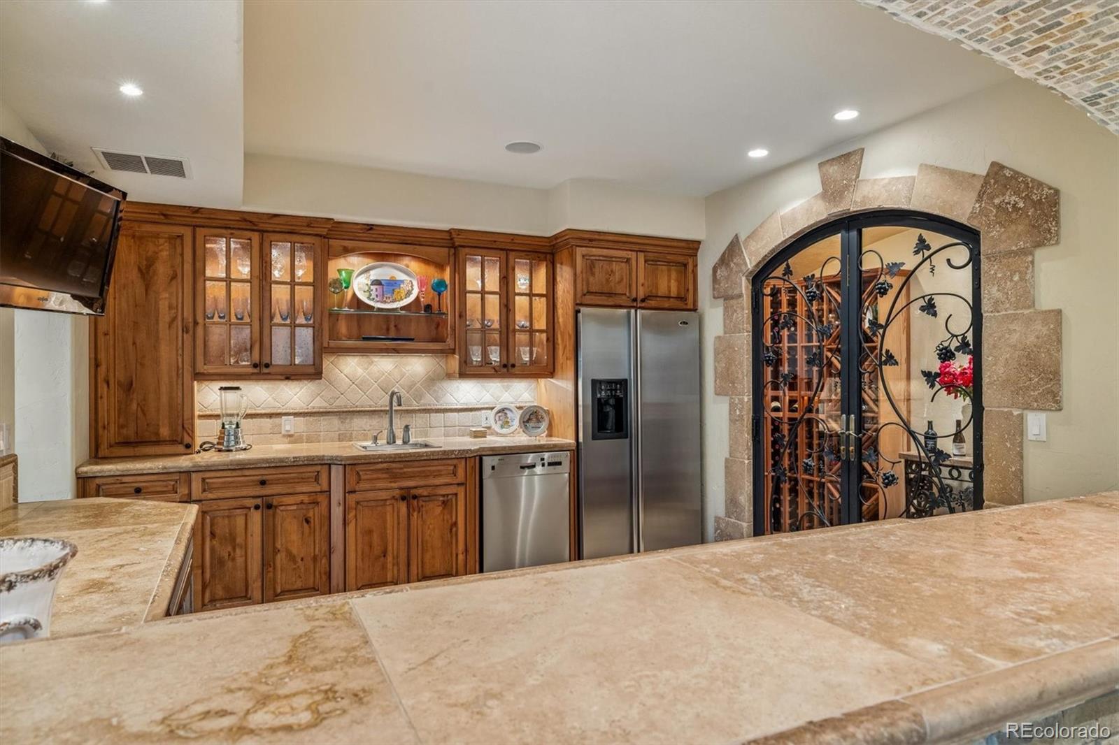 2376 Trails End