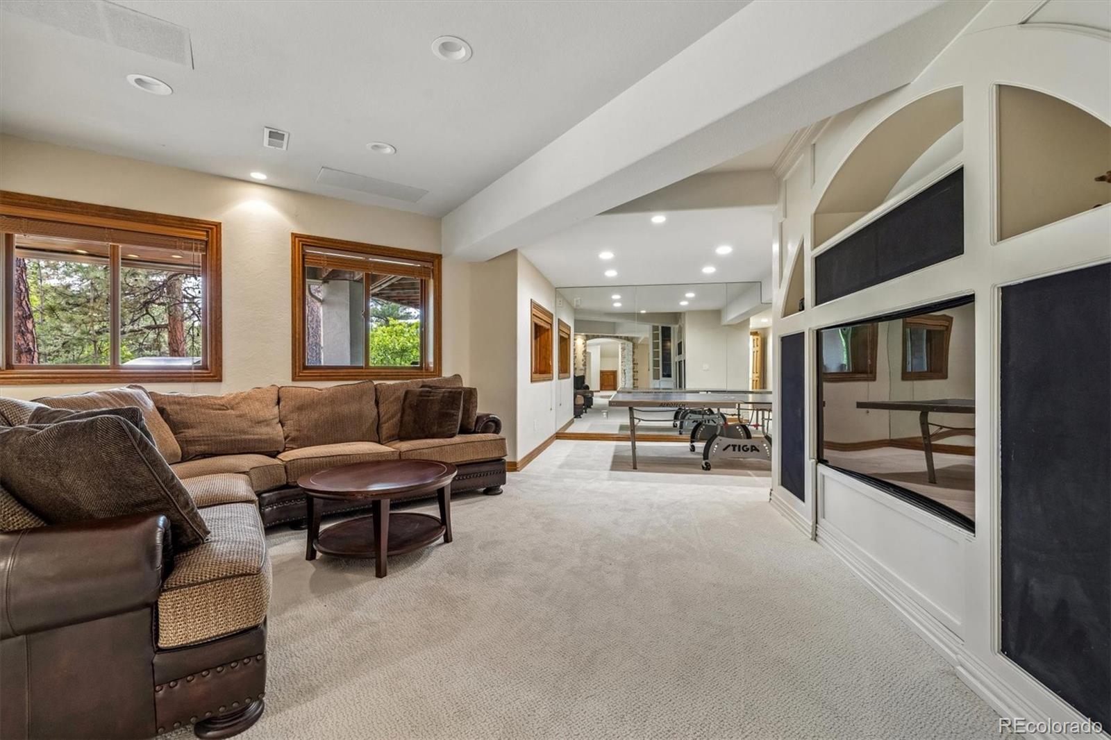2376 Trails End