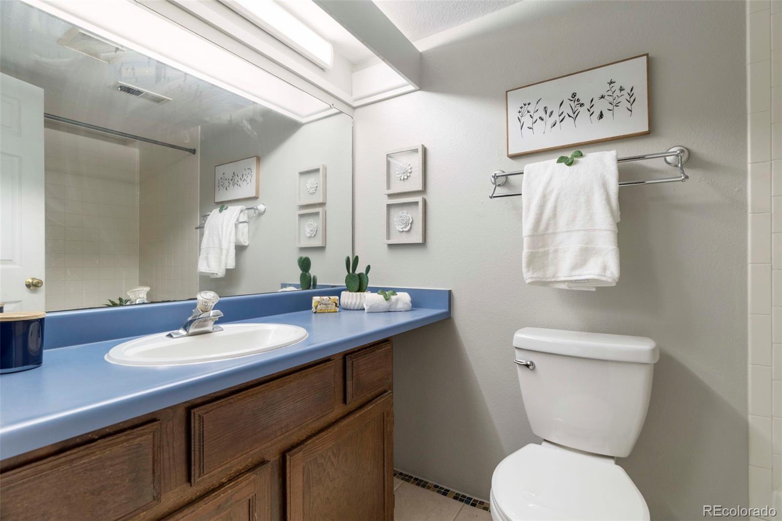 8005 E Colorado Avenue Unit: 4
