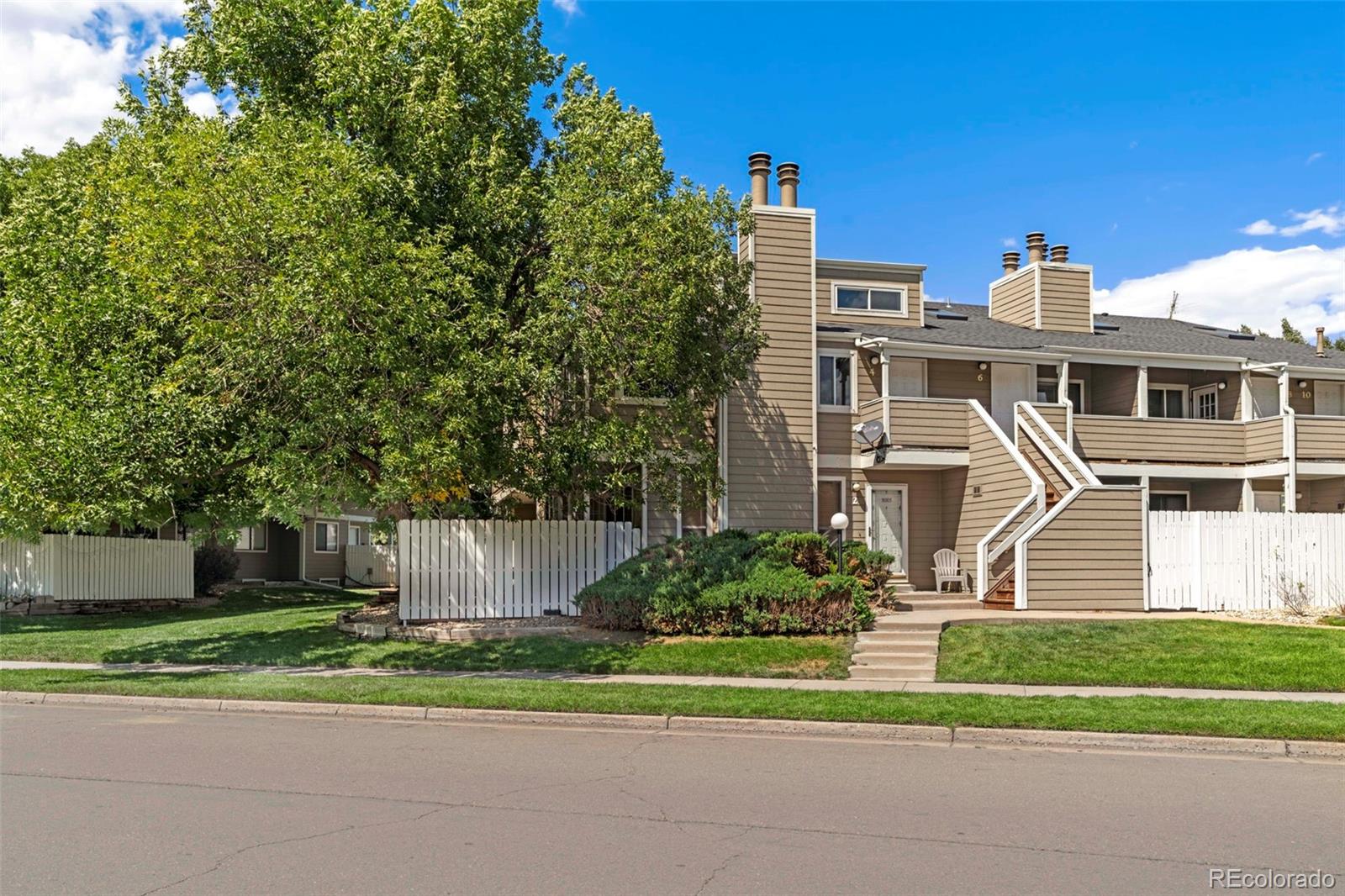 8005 E Colorado Avenue Unit: 4