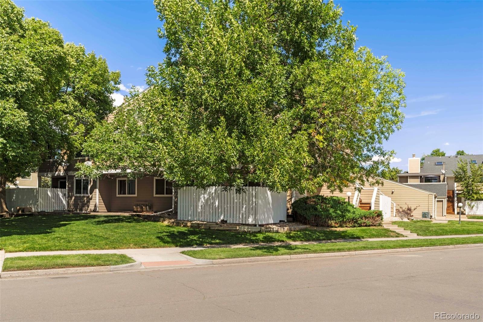 8005 E Colorado Avenue Unit: 4
