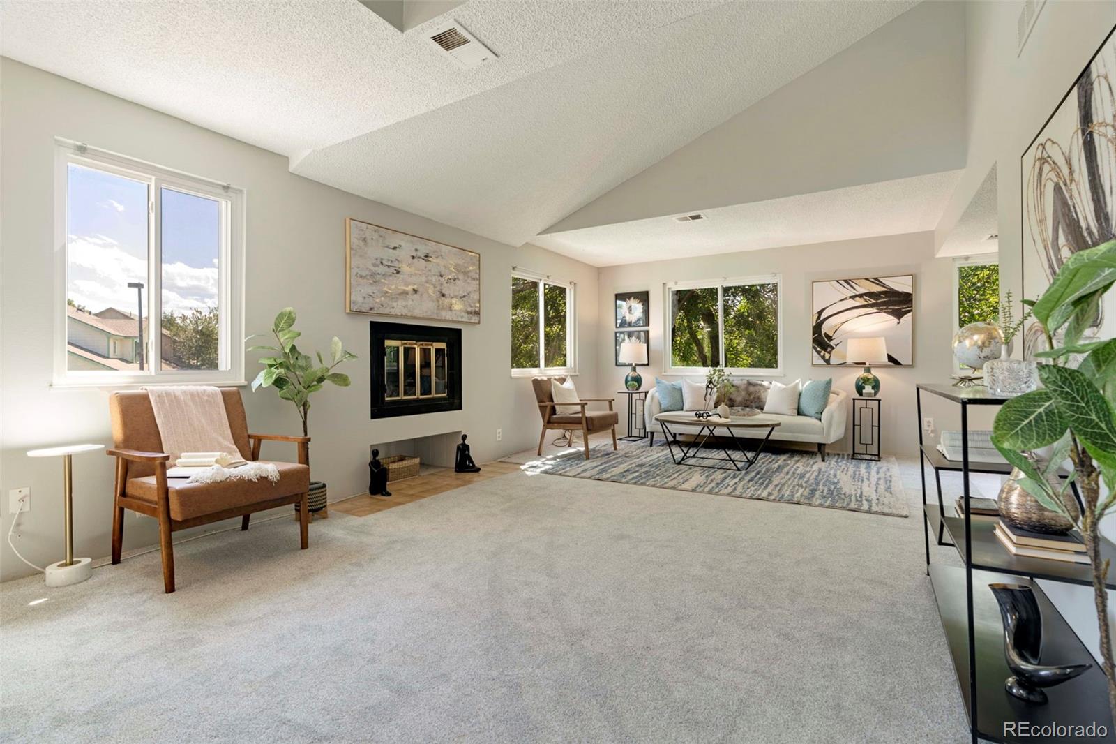 8005 E Colorado Avenue Unit: 4