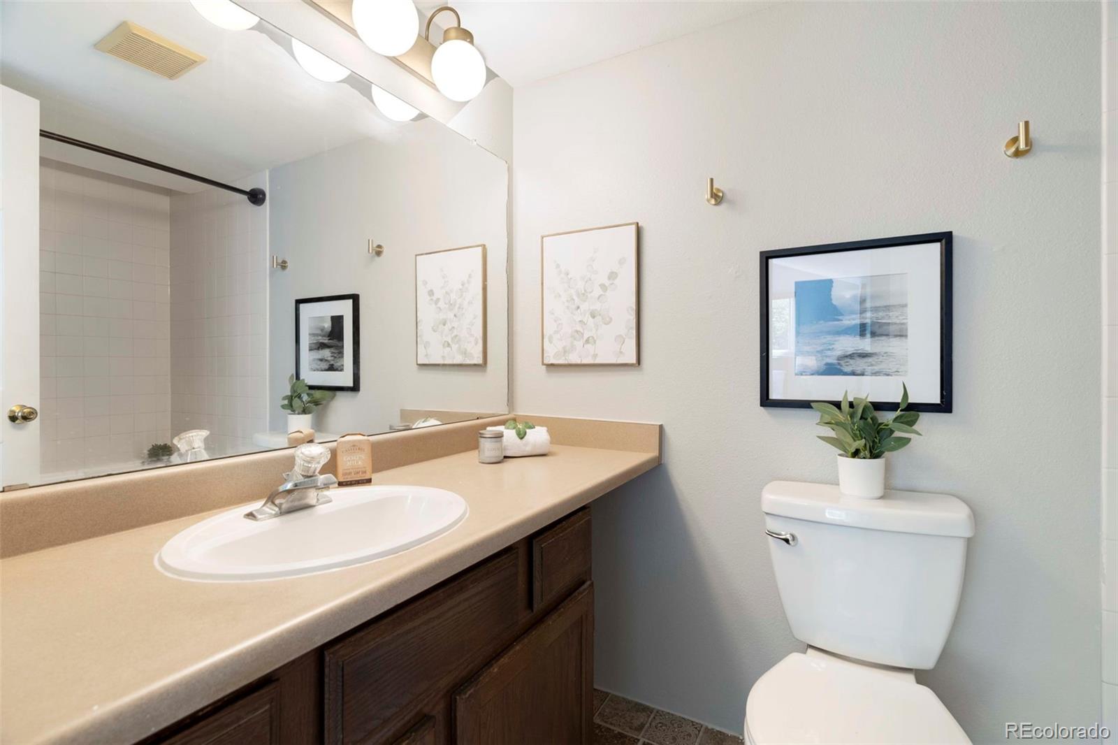 8005 E Colorado Avenue Unit: 4
