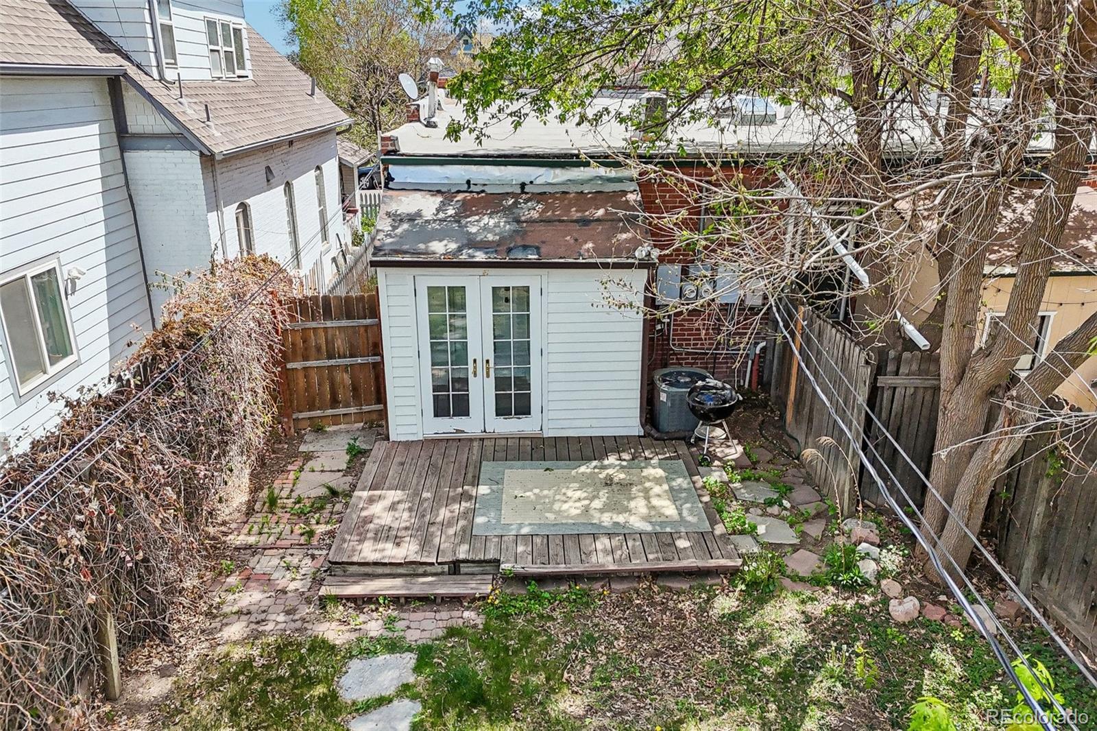 3275 Perry Street